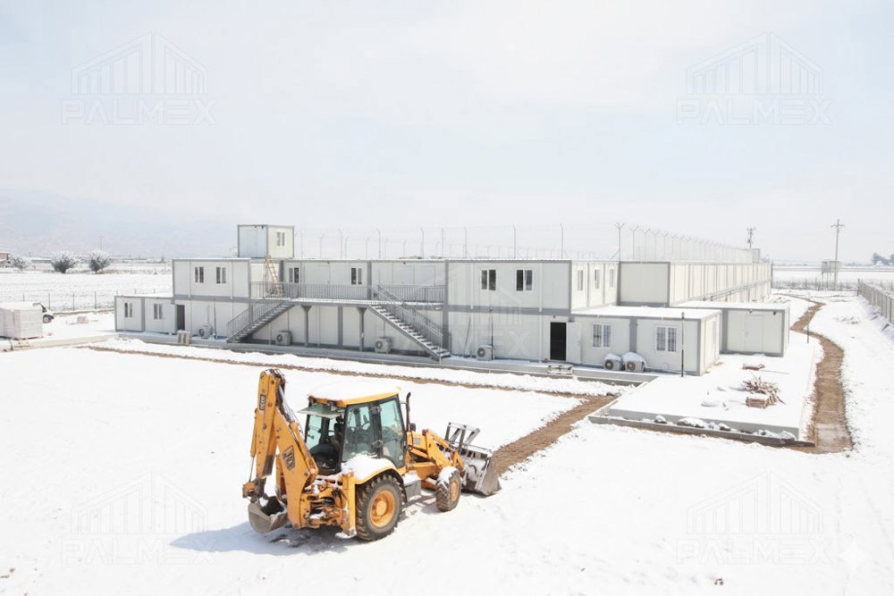 Containere de santier in 2026: Eficienta si Solutii ROcontainere